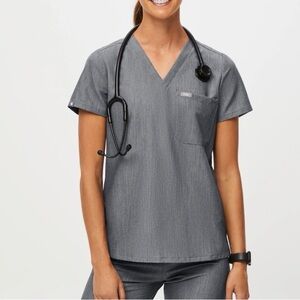 FIGS 1 pocket scrub top